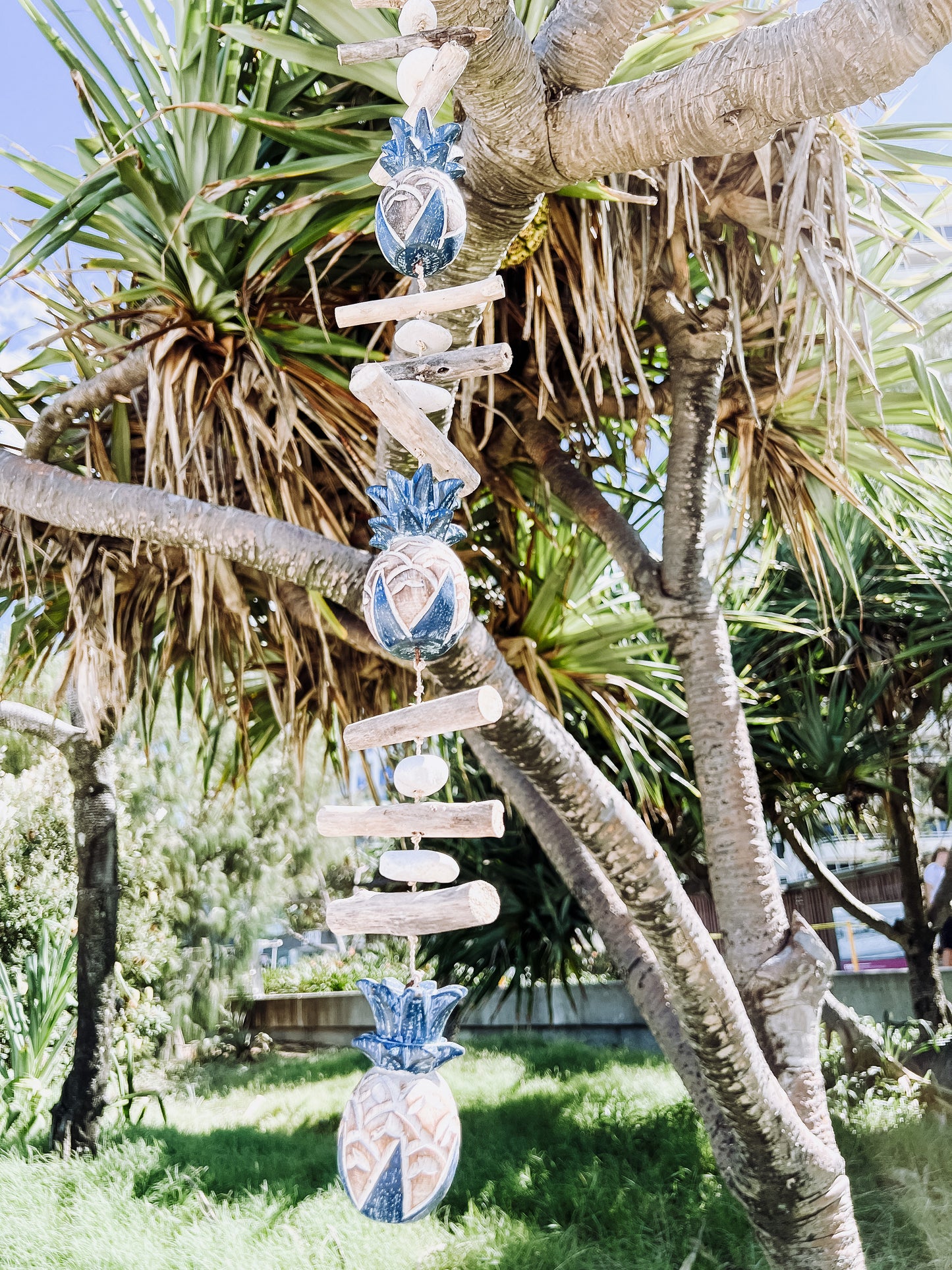 Driftwood Pineapple Hangers - 3 Colour Choices